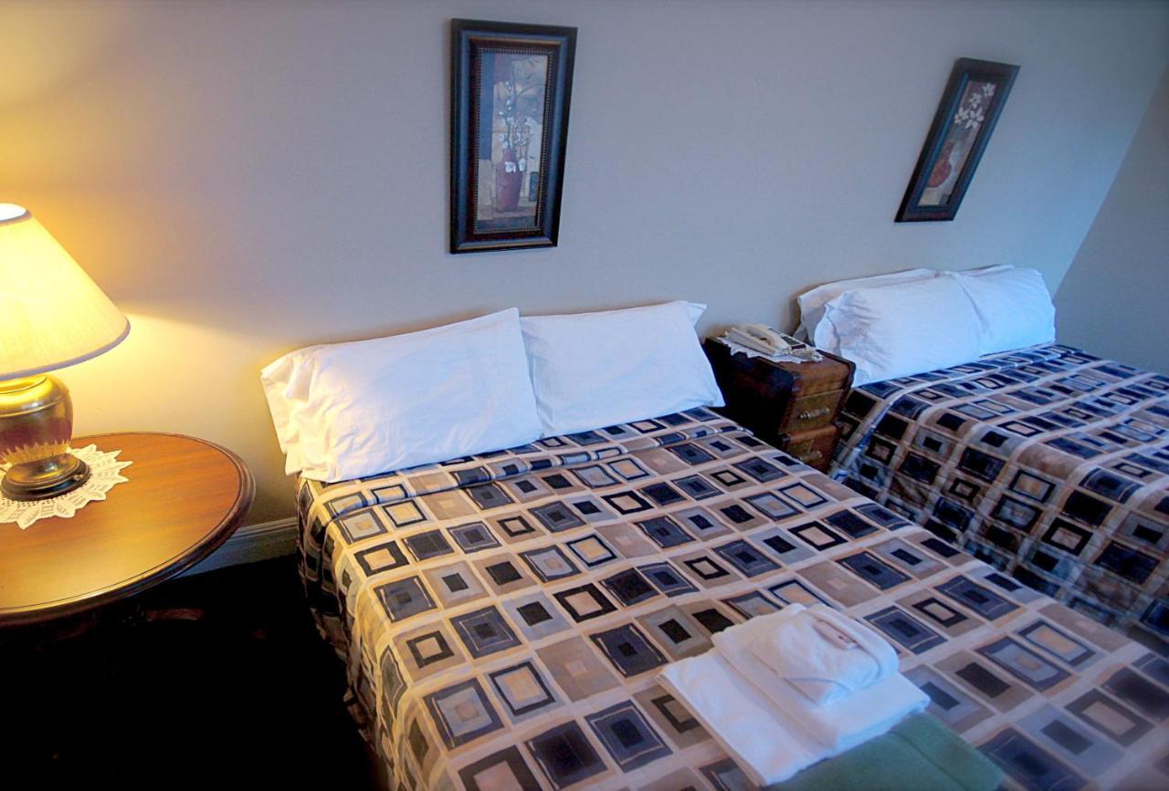 Michel Doyon Hotel 2*